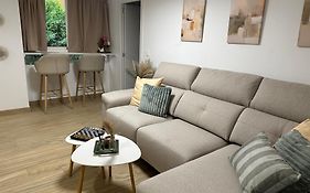 Rambla Flat 48